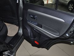 2010款 锐意版 2.0L 手动 豪华型 5座
