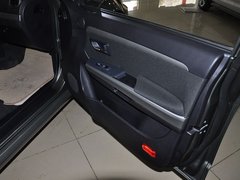 2010款 锐意版 2.0L 手动 豪华型 5座