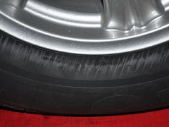 2010款 锐意版 2.0L 手动 豪华型 5座