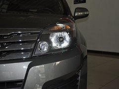 2010款 锐意版 2.0L 手动 豪华型 5座