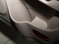 2010款 领先版 2.4L 手动 两驱豪华型 5座