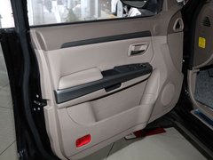 2010款 领先版 2.4L 手动 两驱豪华型 5座