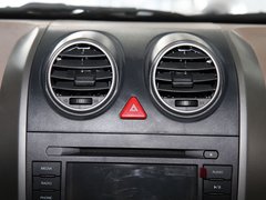 2010款 领先版 2.4L 手动 两驱豪华型 5座