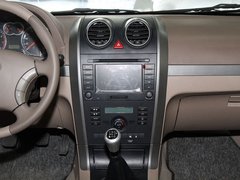 2010款 领先版 2.4L 手动 两驱豪华型 5座