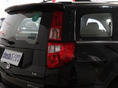 2010款 领先版 2.4L 手动 两驱豪华型 5座