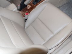2010款 黄金版 2.0L 手动 尊贵型
