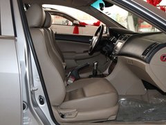 2010款 黄金版 2.0L 手动 尊贵型