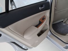2010款 黄金版 2.0L 手动 尊贵型