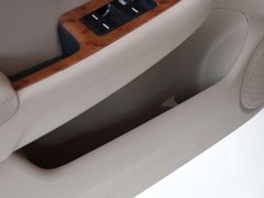 2010款 黄金版 2.0L 手动 尊贵型