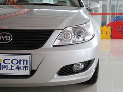 2010款 黄金版 2.0L 手动 尊贵型