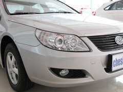 2010款 黄金版 2.0L 手动 尊贵型