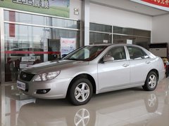 2010款 黄金版 2.0L 手动 尊贵型