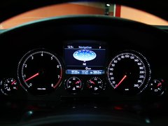 2011款 V6 3.6L 4座加长Individual版