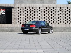 2011款 V6 3.6L 4座加长Individual版