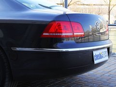 2011款 V6 3.6L 4座加长Individual版