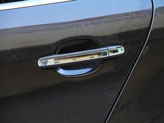 2011款 V6 3.6L 4座加长Individual版
