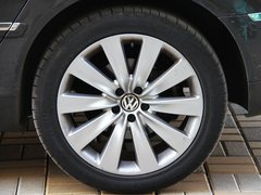 2011款 V6 3.6L 4座加长Individual版
