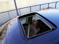 2011款 V6 3.6L 4座加长Individual版