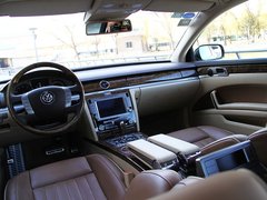 2011款 V6 3.6L 4座加长Individual版