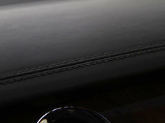 辉腾 2011款 V6 3.6L 4座加长Individual版