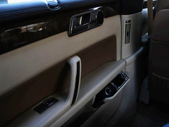 2011款 V6 3.6L 4座加长Individual版