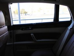 2011款 V6 3.6L 4座加长Individual版