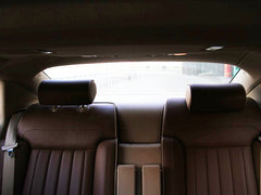2011款 V6 3.6L 4座加长Individual版