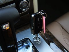 2011款 V6 3.6L 4座加长Individual版