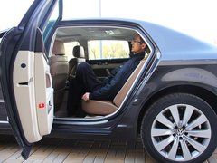2011款 V6 3.6L 4座加长Individual版