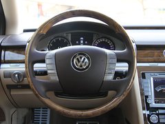 2011款 V6 3.6L 4座加长Individual版