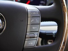 2011款 V6 3.6L 4座加长Individual版