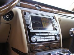 2011款 V6 3.6L 4座加长Individual版