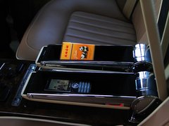 2011款 V6 3.6L 4座加长Individual版