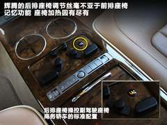 2011款 V6 3.6L 4座加长Individual版