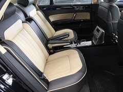 2011款 W12 6.0L 4座加长Individual版