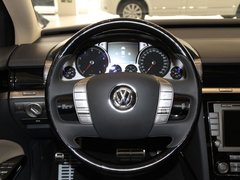 2011款 W12 6.0L 4座加长Individual版