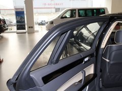 2011款 W12 6.0L 4座加长Individual版