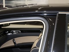 2011款 W12 6.0L 4座加长Individual版