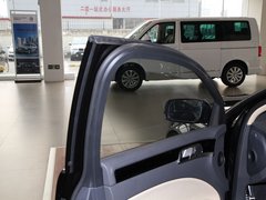 2011款 W12 6.0L 4座加长Individual版
