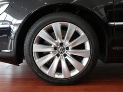 2011款 W12 6.0L 4座加长Individual版