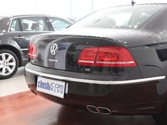 2011款 W12 6.0L 4座加长Individual版