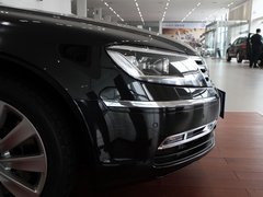 2011款 W12 6.0L 4座加长Individual版