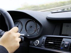 2011款 3.0L xDrive28i豪华型 5座