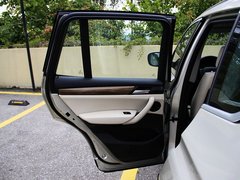2011款 3.0L xDrive28i豪华型 5座