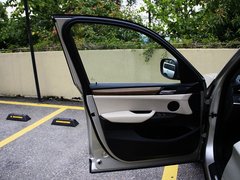 2011款 3.0L xDrive28i豪华型 5座