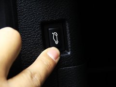 2011款 3.0L xDrive28i豪华型 5座