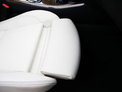 2011款 3.0L xDrive28i豪华型 5座