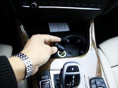 2011款 3.0L xDrive28i豪华型 5座