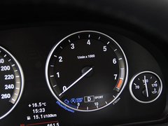 2011款 3.0L xDrive28i豪华型 5座