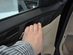 2011款 3.0L xDrive28i豪华型 5座